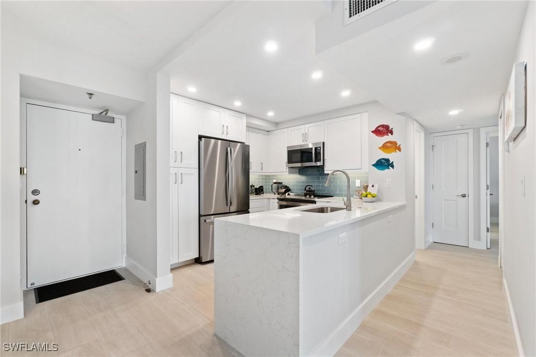 380 Seaview Ct. #1209, Marco Island, FL 34145