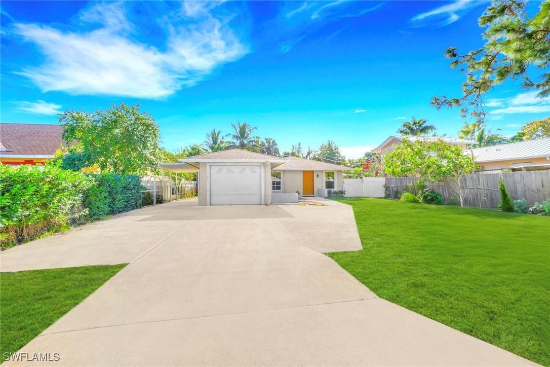 5306 Martin St., Naples, FL 34113