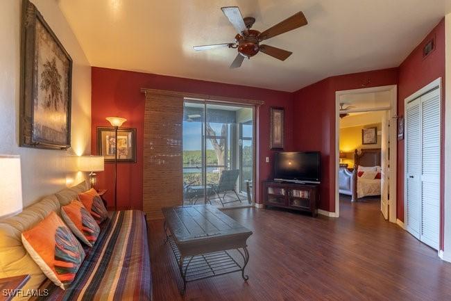 242 Newport Dr. #502, Naples, FL 34114