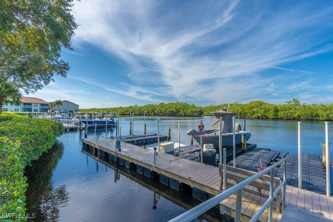 242 Newport Dr. #502, Naples, FL 34114