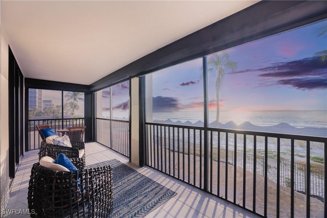 9715 Gulf Shore Dr. #103, Naples, FL 34108