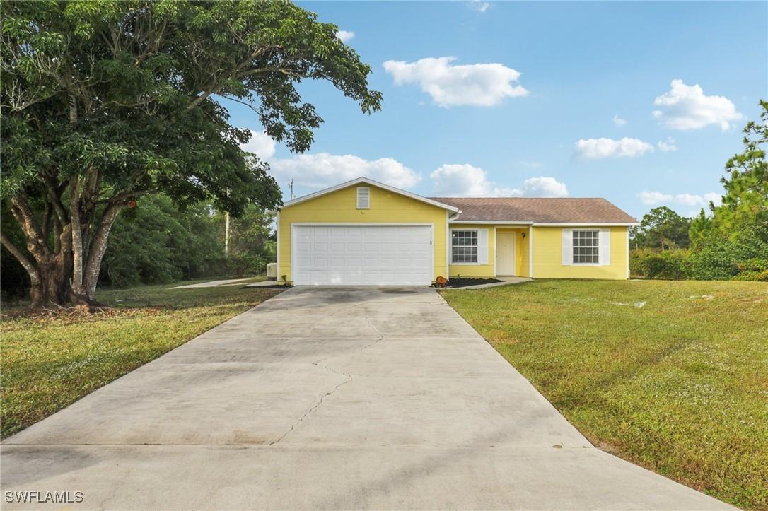 519 Leroy Ave., Lehigh Acres, FL 33972