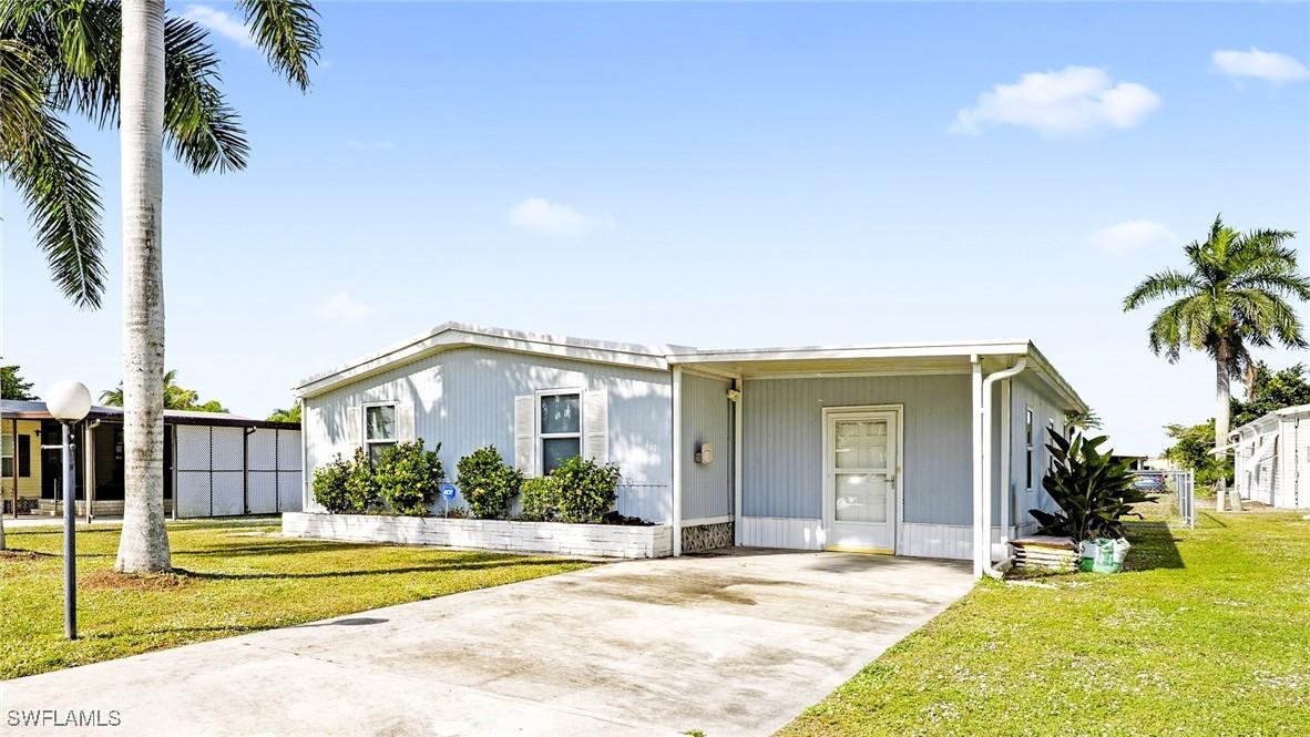 111 Grassy Key Ln., Naples, FL 34114