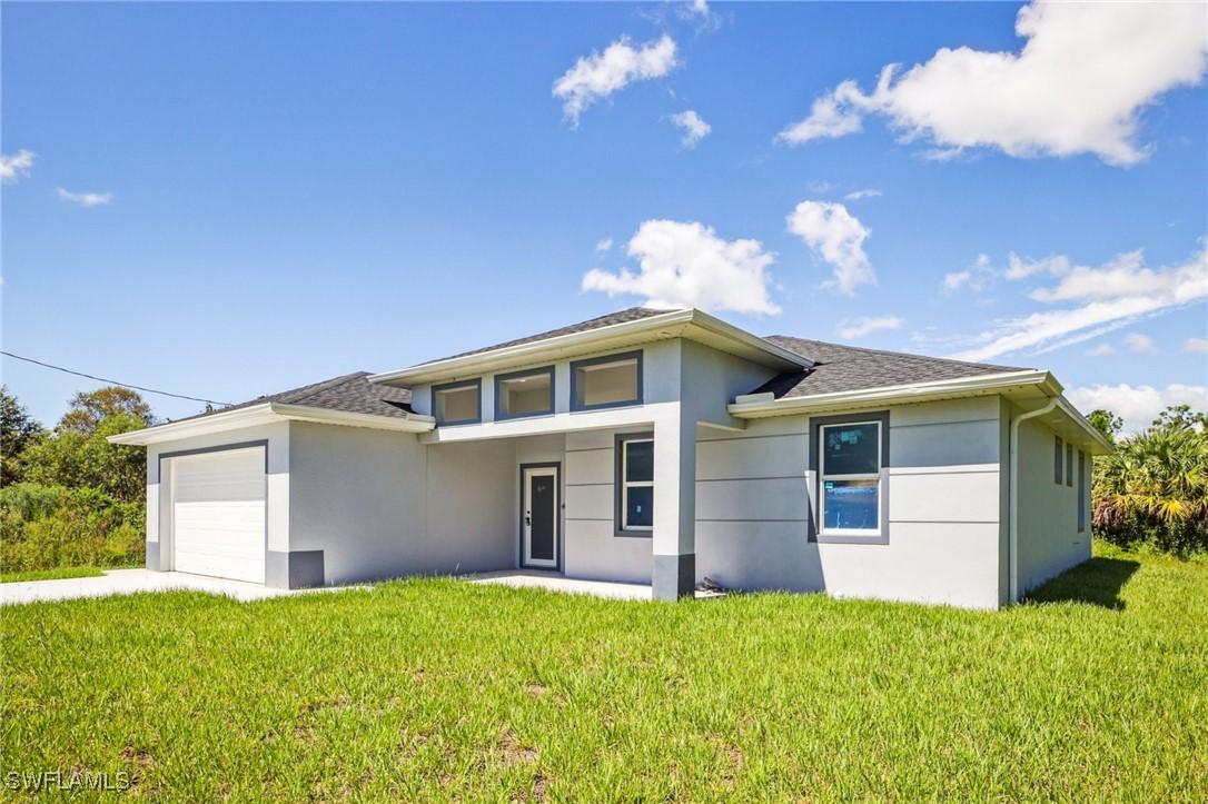 524 Fairfax Ave., Lehigh Acres, FL 33974