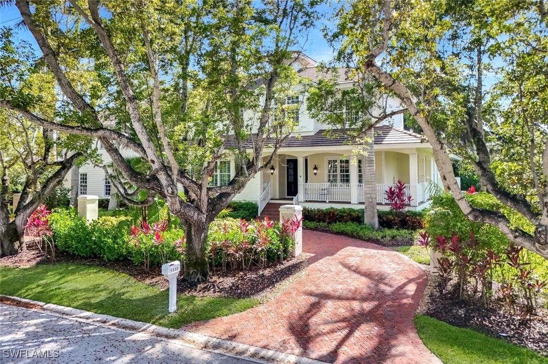 1550 Gordon Dr., Naples, FL 34102