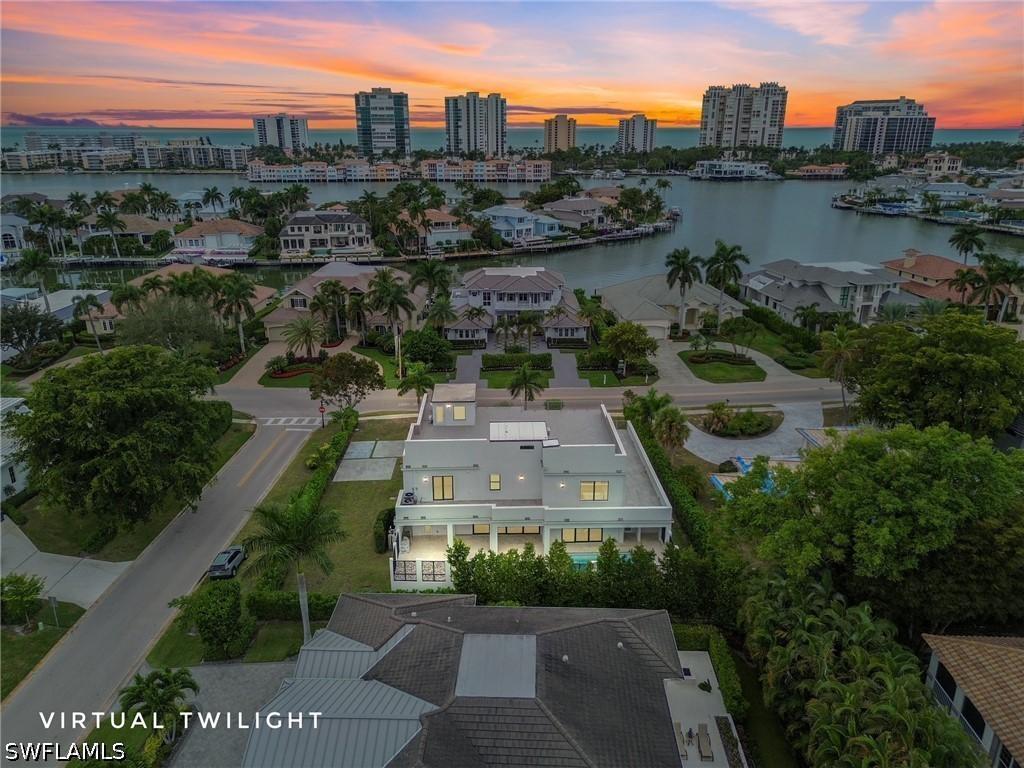 3800 Crayton Rd., Naples, FL 34103