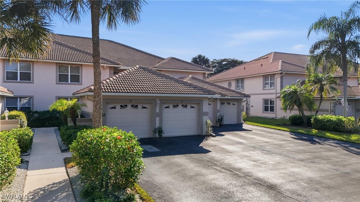 1032 Manor Lake Dr. #D204, Naples, FL 34110