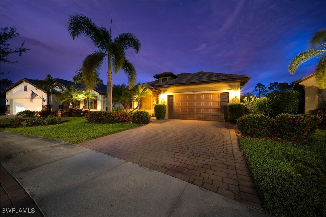 7211 Live Oak Dr., Naples, FL 34114