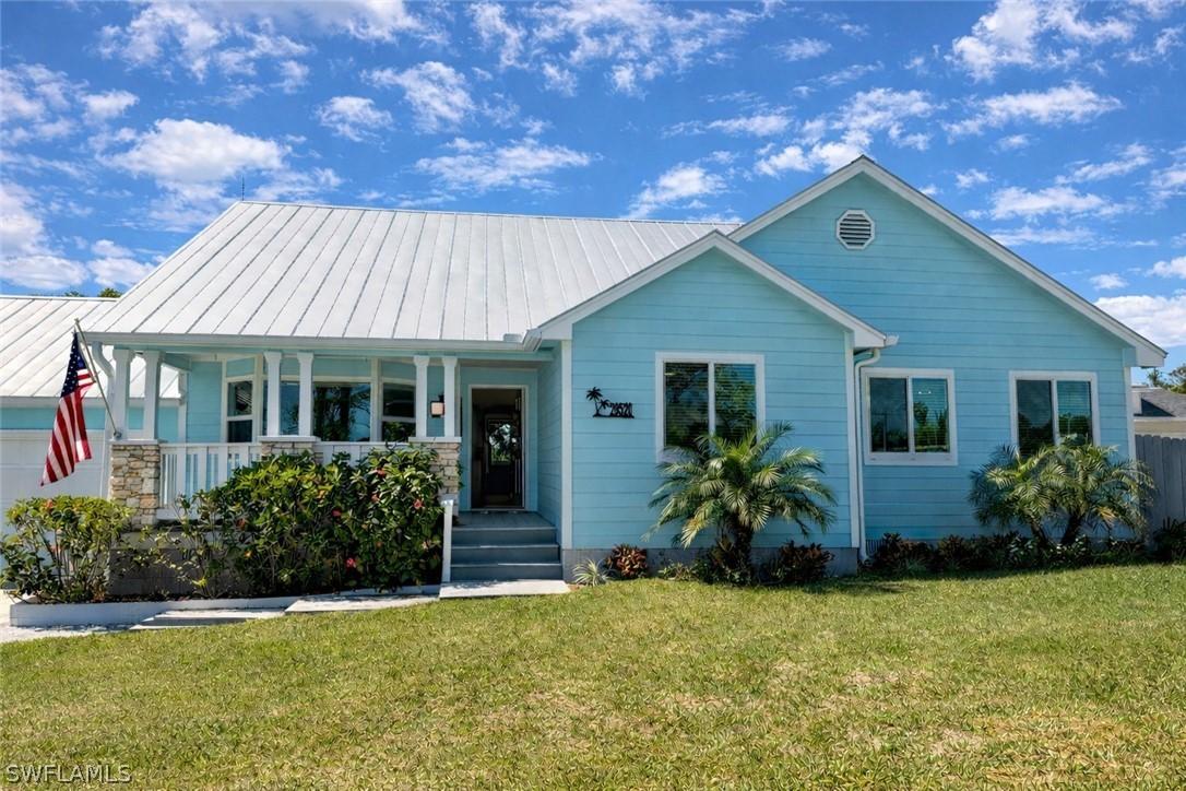 20520 Pine Tree Ln., Estero, FL 33928