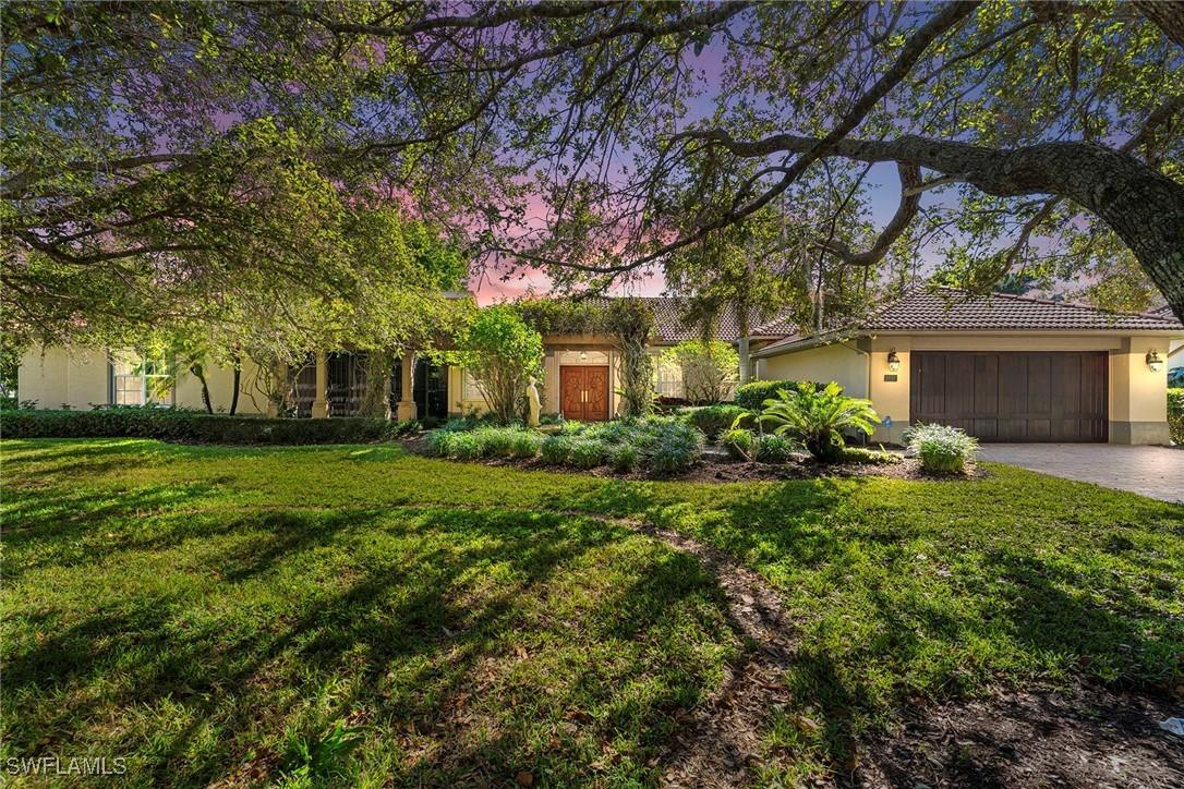 8840 Mariposa Ct., Naples, FL 34113