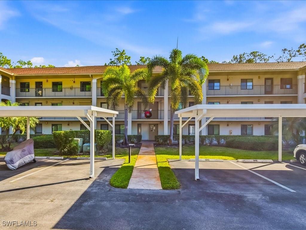 5767 Deauville Cir. #D305, Naples, FL 34112