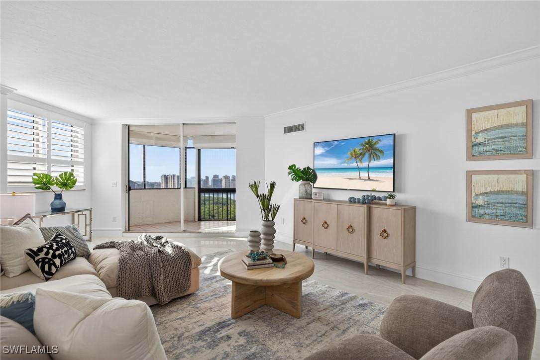 6001 Pelican Bay Blvd. #Penthouse E, Naples, FL 34108