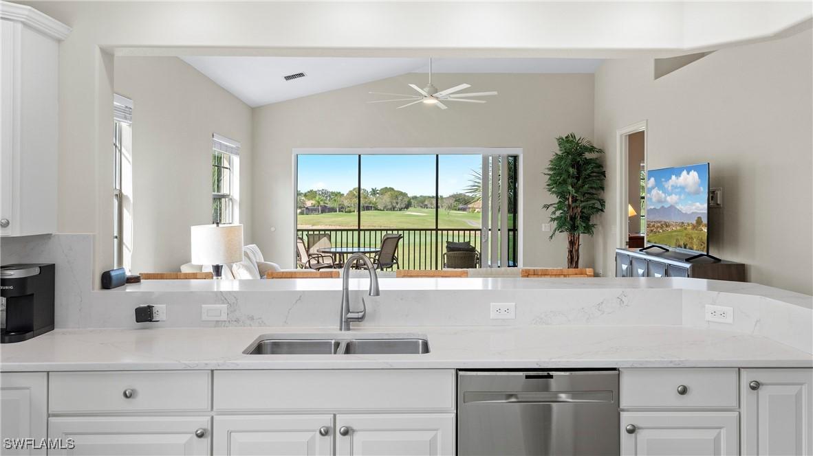 8617 Champions Point #403, Naples, FL 34113