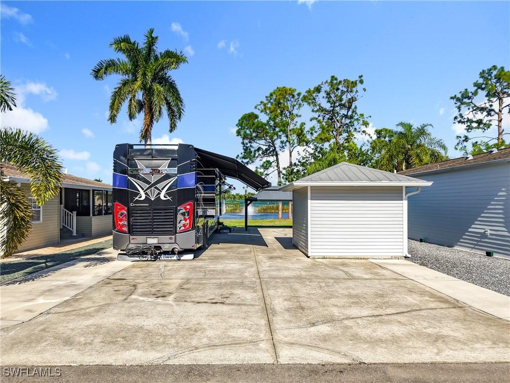 5934 Brightwood Dr., Fort Myers, FL 33905