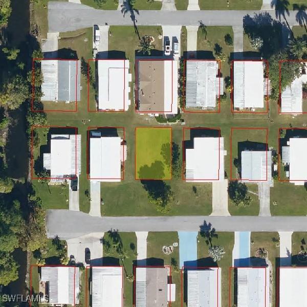 271 Pine Key Ln., Naples, FL 34114