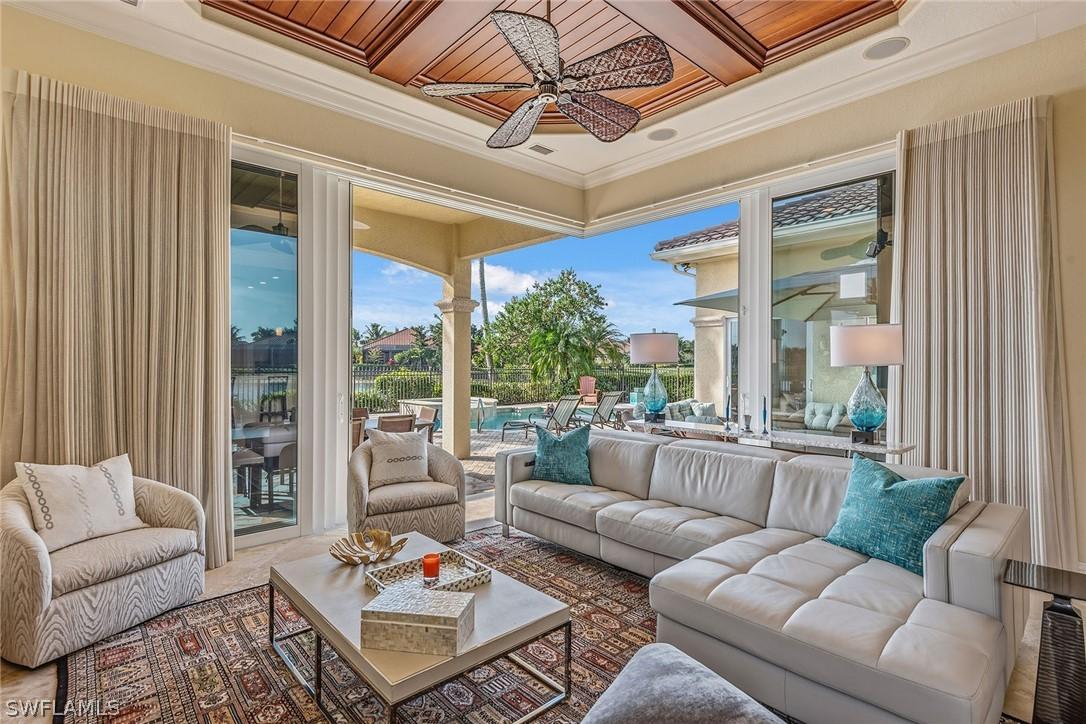 9322 Chiasso Cove Ct., Naples, FL 34114