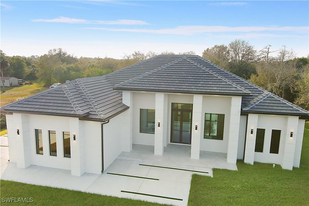 2319 54th Ave., Naples, FL 34120