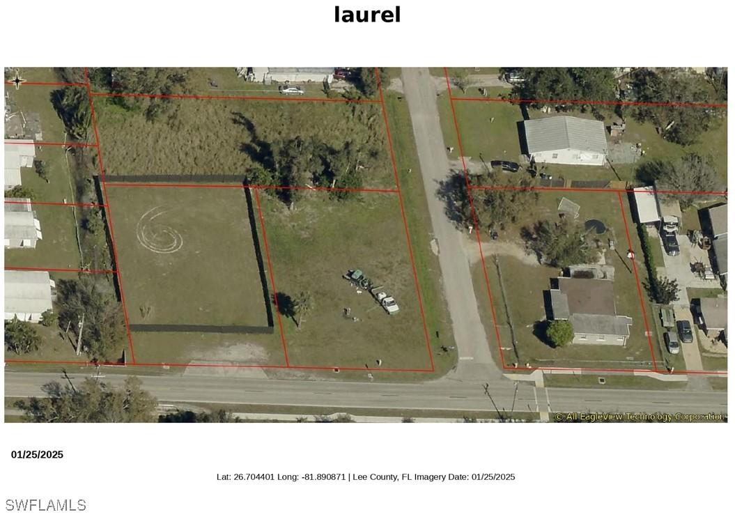 1115 Laurel Dr., North Fort Myers, FL 33917