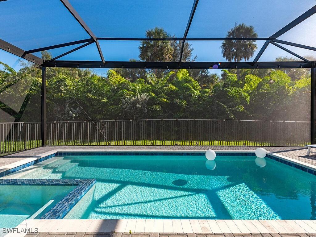 12456 Violet Ln., Naples, FL 34120