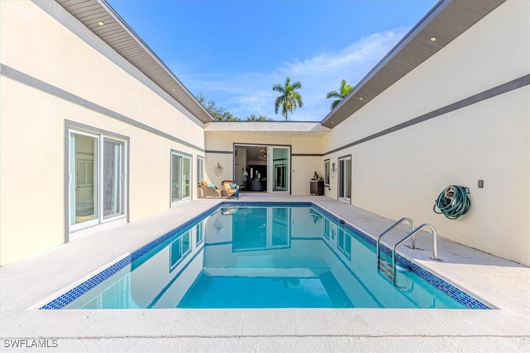 4310 Mcgregor Blvd., Fort Myers, FL 33901