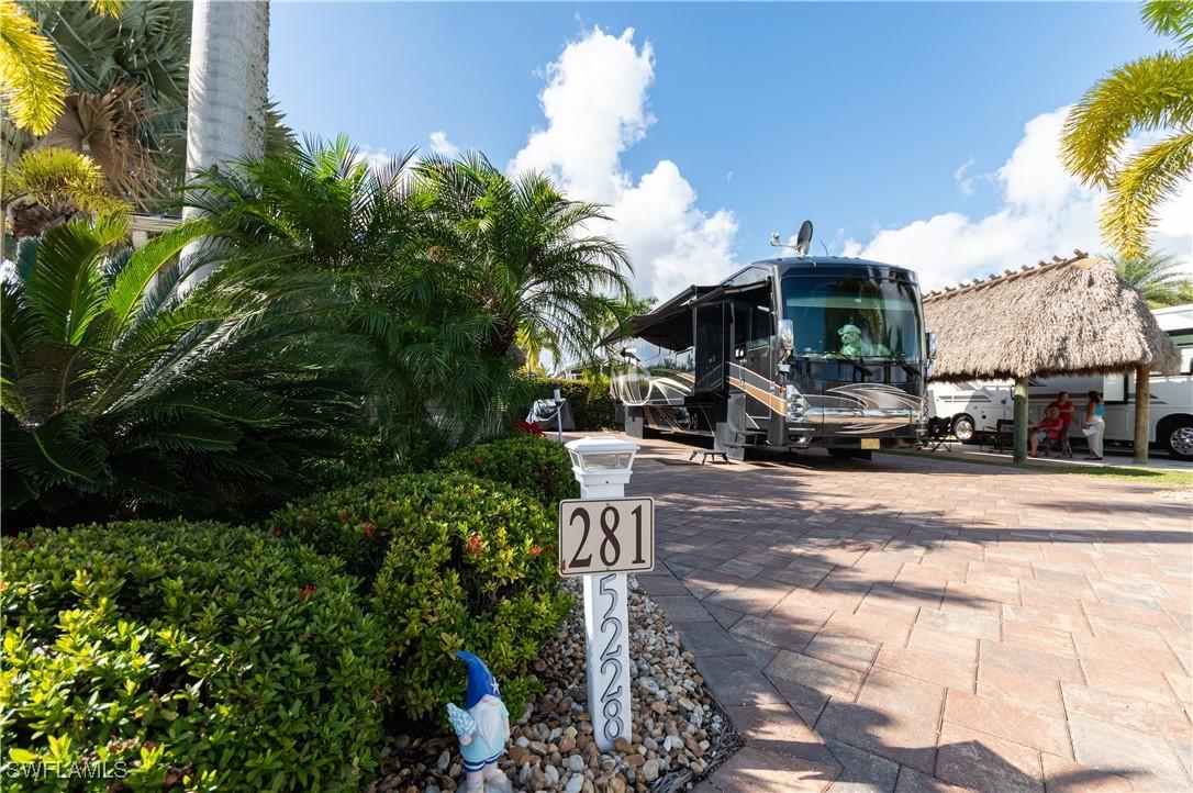 5228 Marsh Mallow Tr., Fort Myers, FL 33905