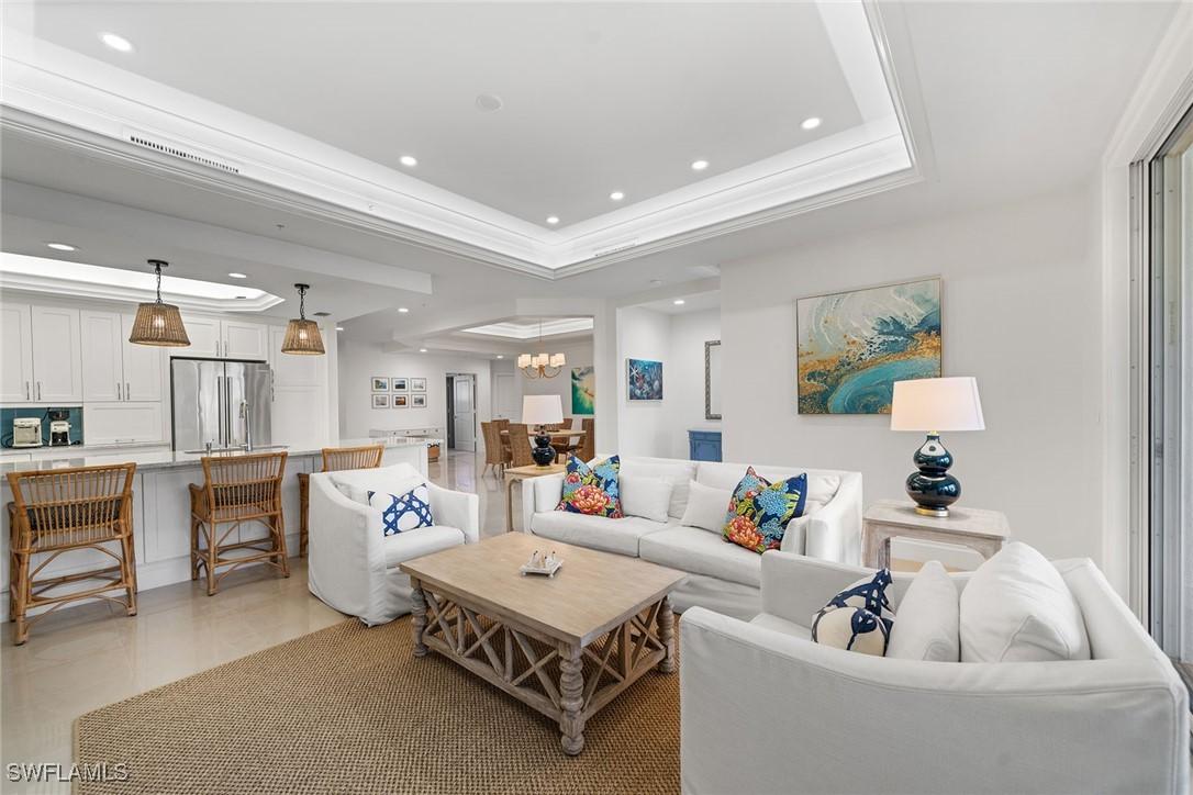 411 6th St. #202, Naples, FL 34102