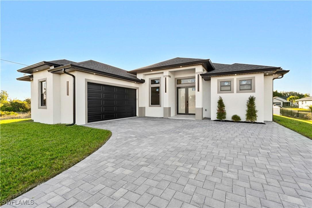 907 Sunniland Blvd., Lehigh Acres, FL 33971