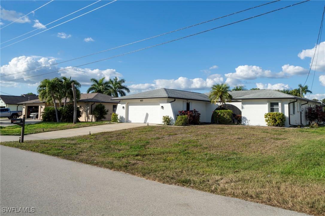 1433 SE 28th Ter., Cape Coral, FL 33904