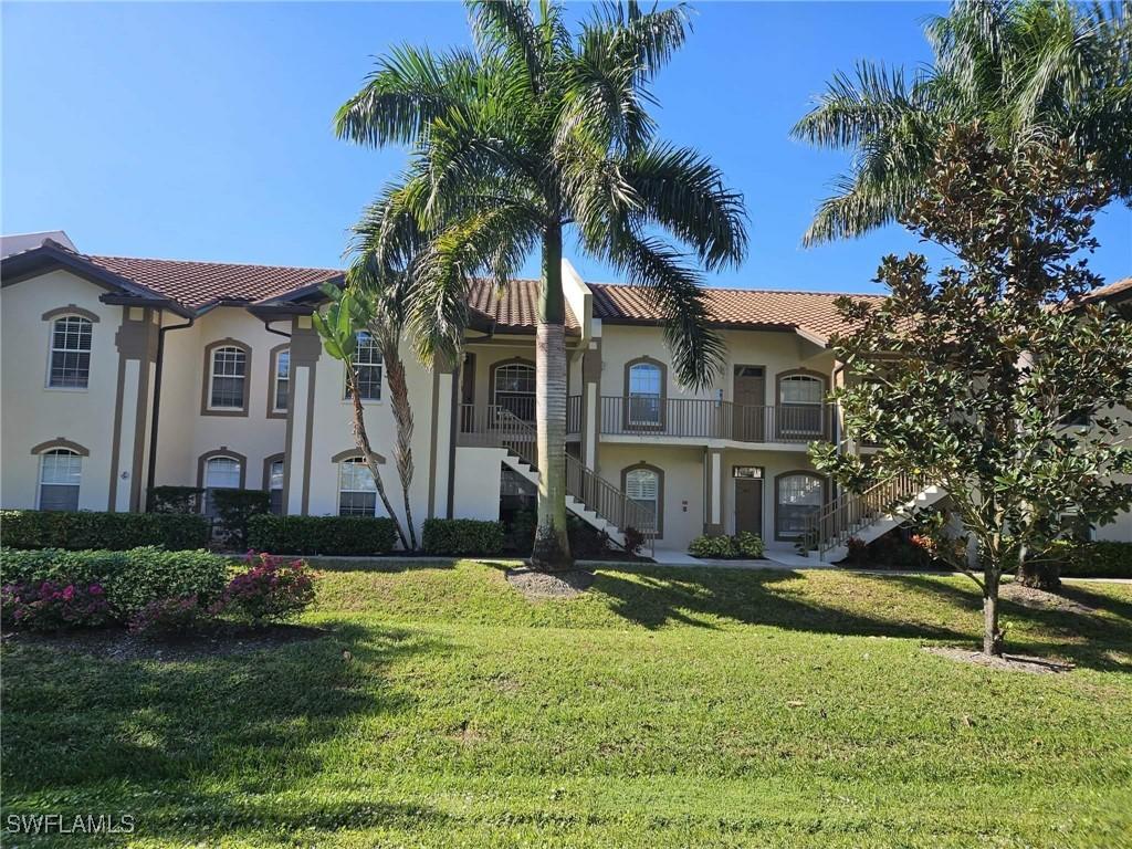 266 Newport Dr. #310, Naples, FL 34114