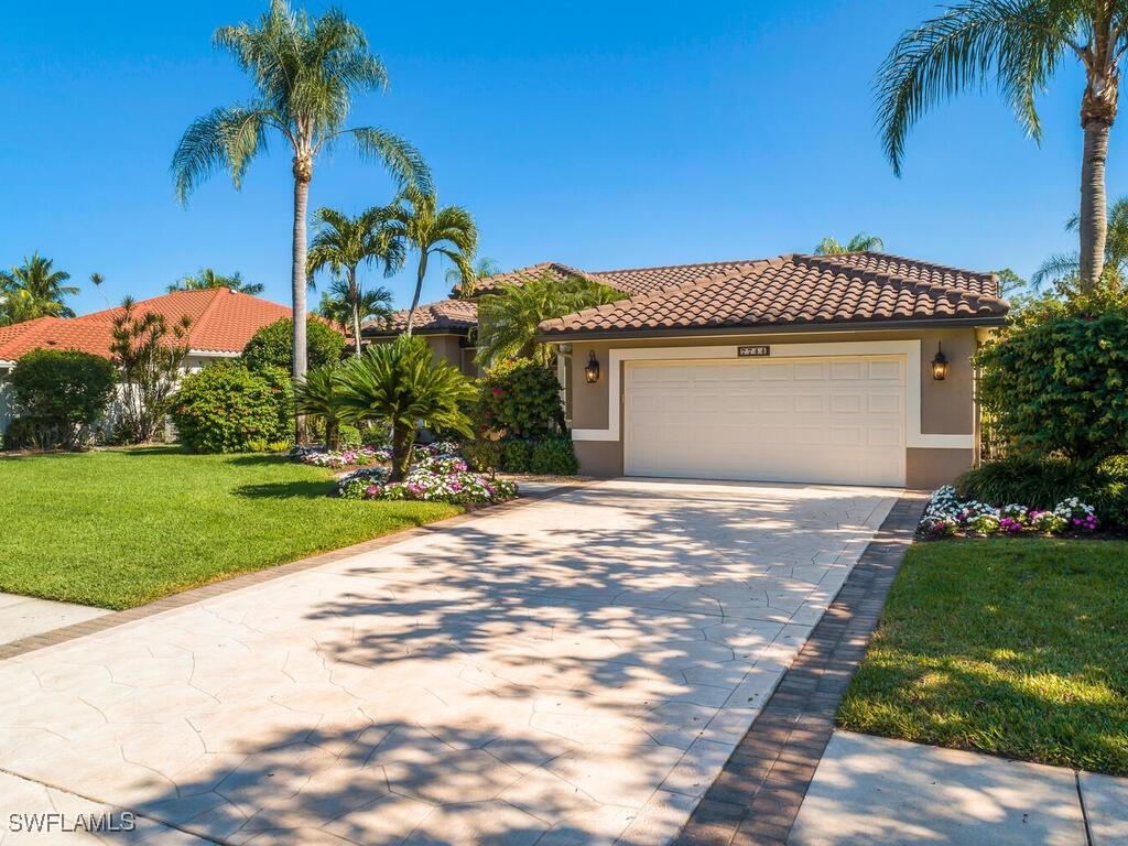 7744 Naples Heritage Dr., Naples, FL 34112