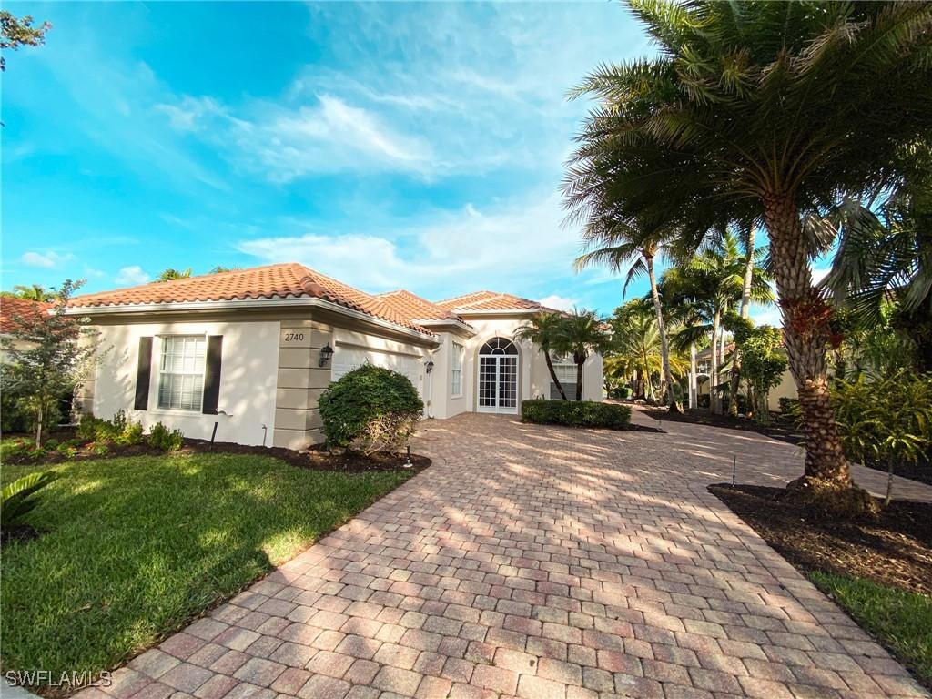 2740 Island Pond Ln., Naples, FL 34119
