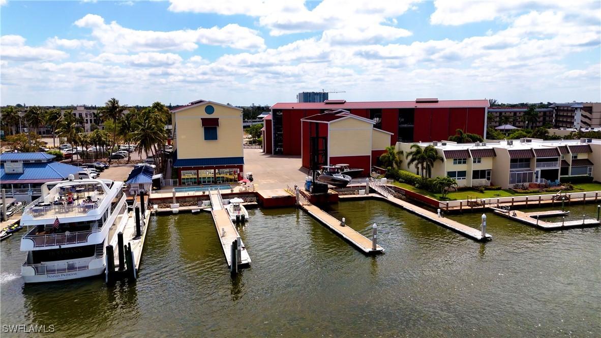 750 River Point Unit B3-19 Dr., Naples, FL 34102