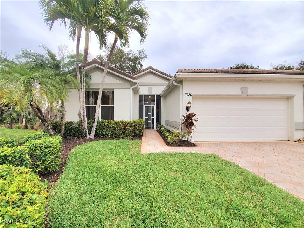 1320 Barnstable Ct., Naples, FL 34104