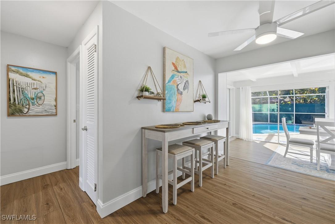 4690 Parrot Ave., Naples, FL 34104