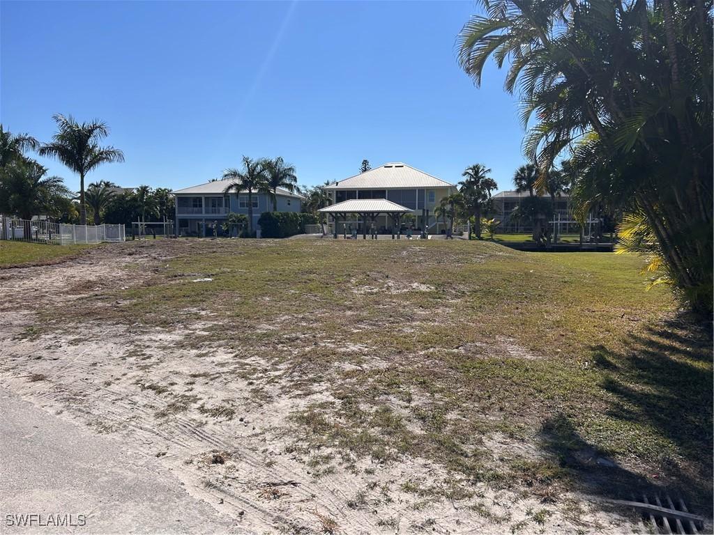 14 Pepita St., Fort Myers Beach, FL 33931