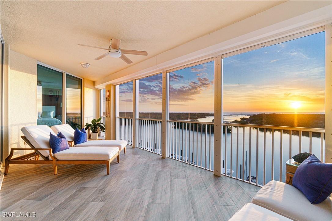 435 Dockside Dr. #B702, Naples, FL 34110