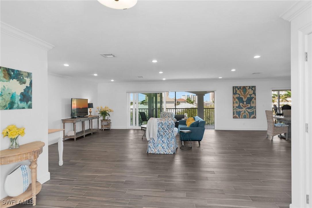 1020 Swallow Ave. #302, Marco Island, FL 34145