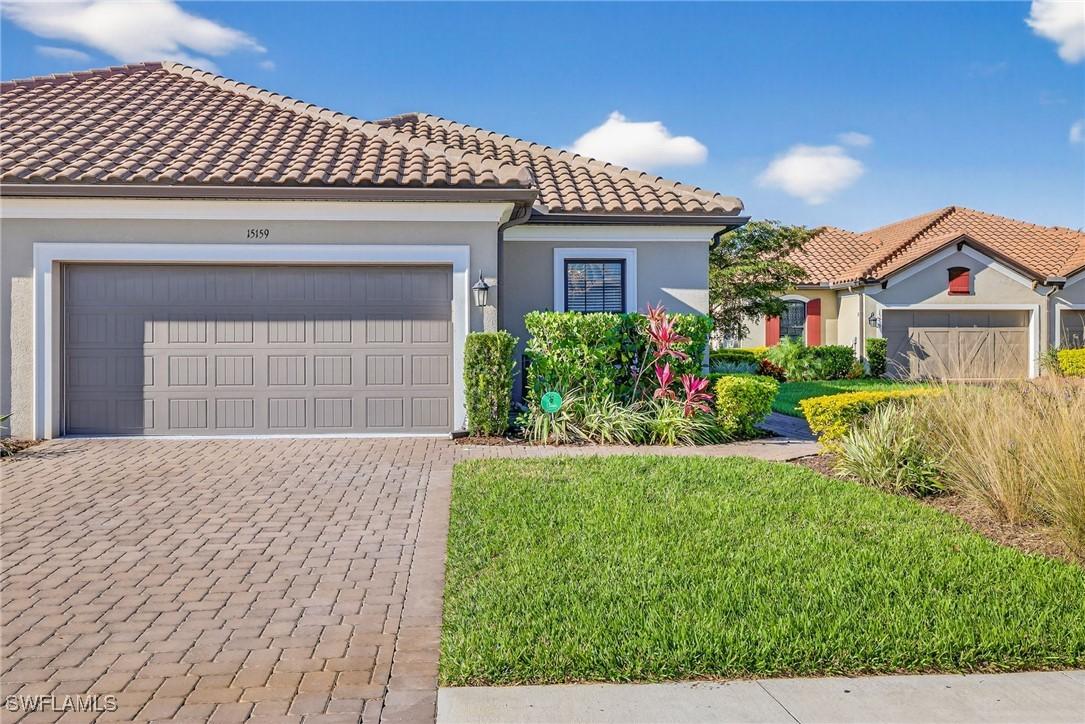 15159 Tolmino St., Naples, FL 34114