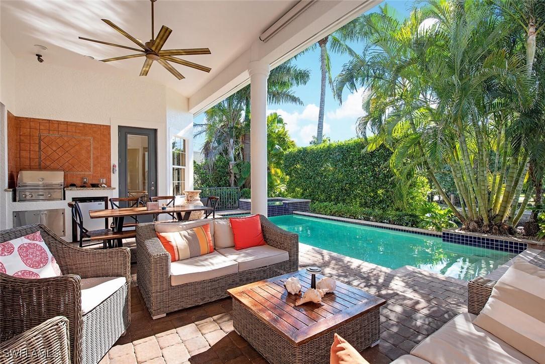 1448 Marlin Dr., Naples, FL 34102