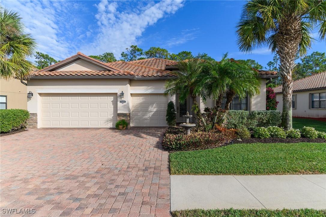 3907 Treasure Cove Cir., Naples, FL 34114
