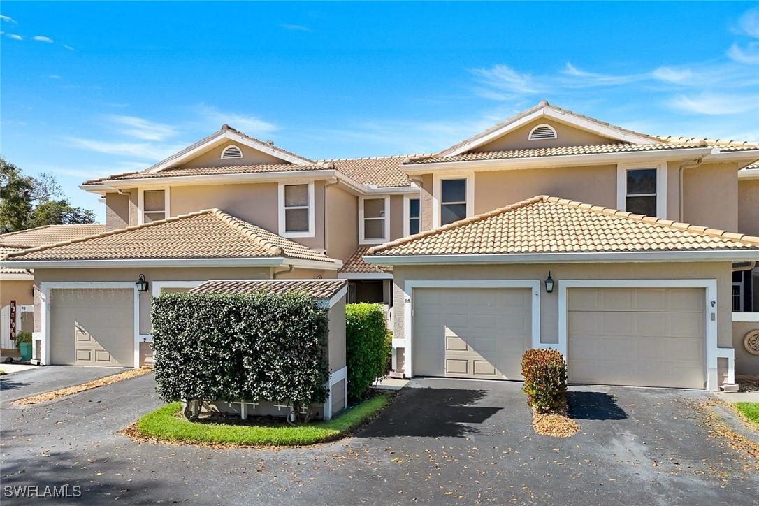 351 Emerald Bay Cir. #R5, Naples, FL 34110