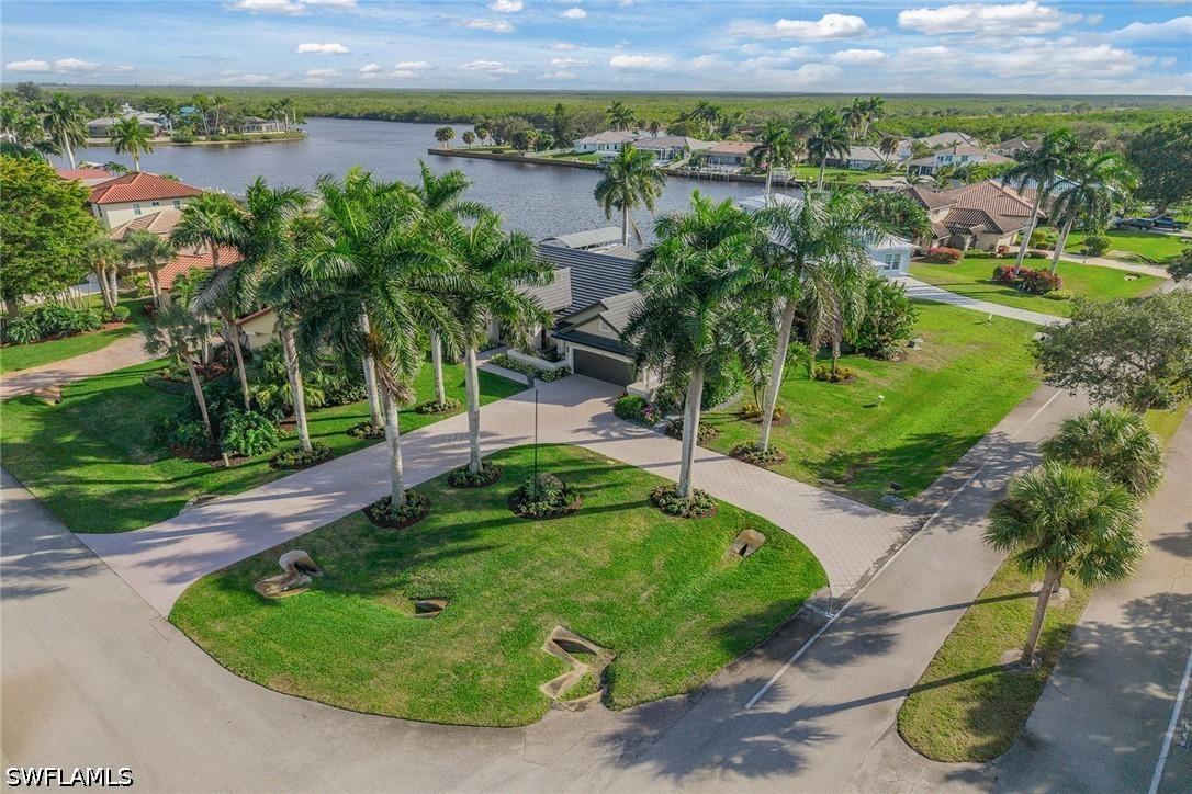 123 Newport Dr., Naples, FL 34114
