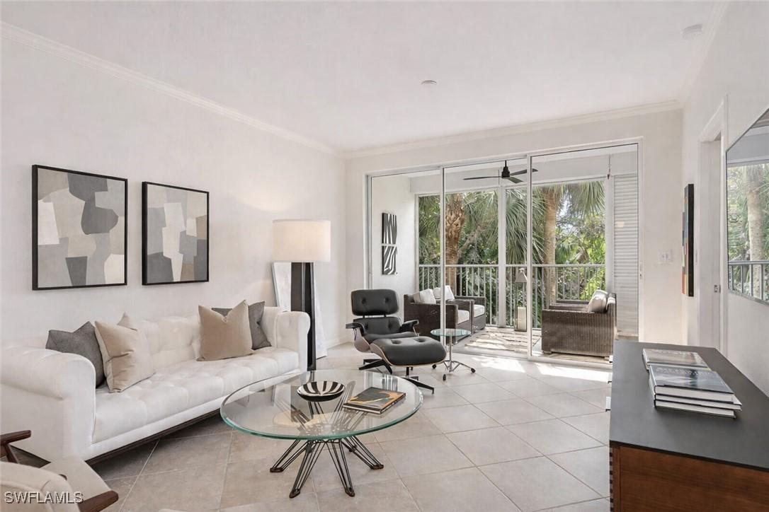 7725 Pebble Creek Cir. #204, Naples, FL 34108