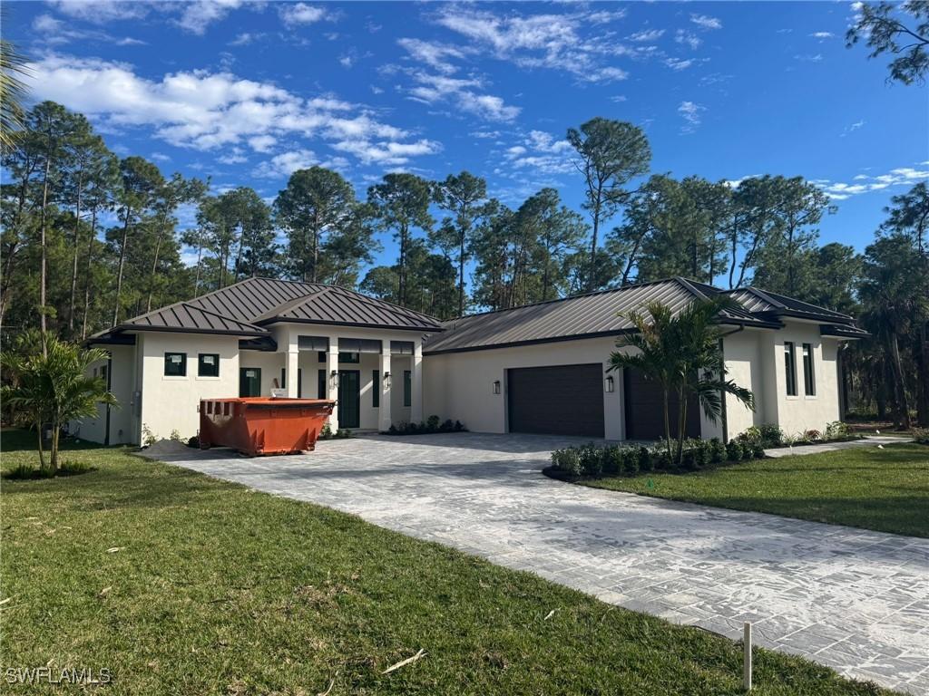 1618 19th St., Naples, FL 34117