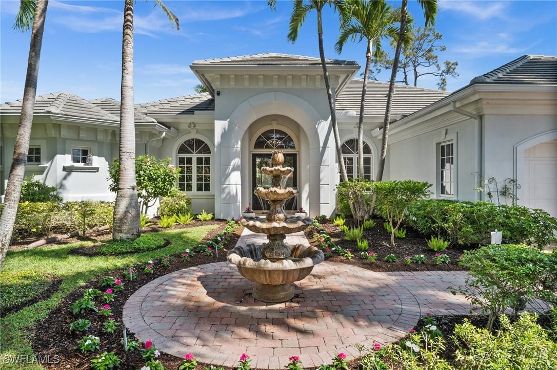 6898 Mill Run Cir., Naples, FL 34109