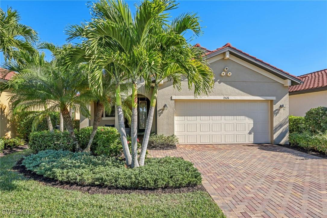 1526 Marton Ct., Naples, FL 34113