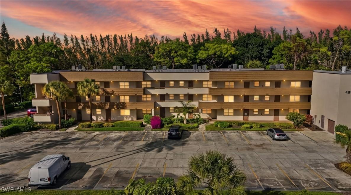 499 Forest Lakes Blvd. #203, Naples, FL 34105