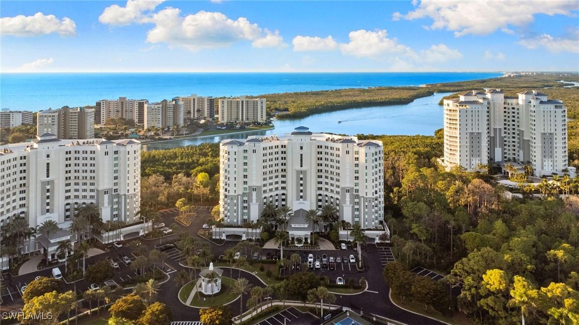 325 Dunes Blvd. #904, Naples, FL 34110