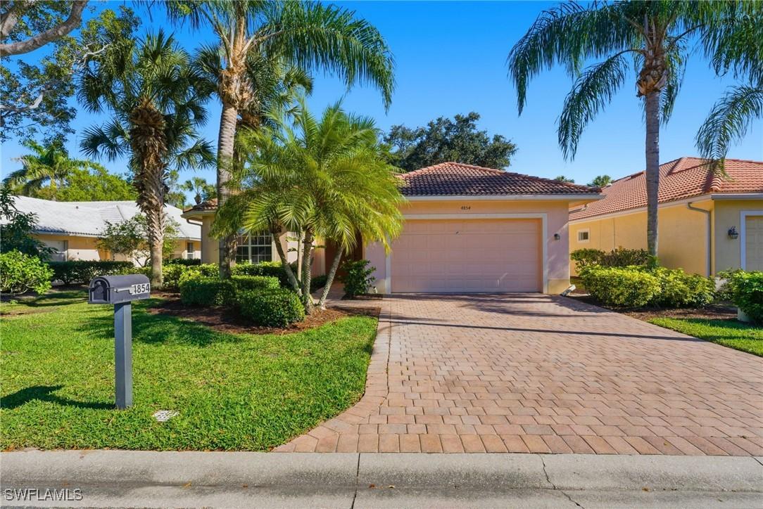 4854 Europa Dr., Naples, FL 34105
