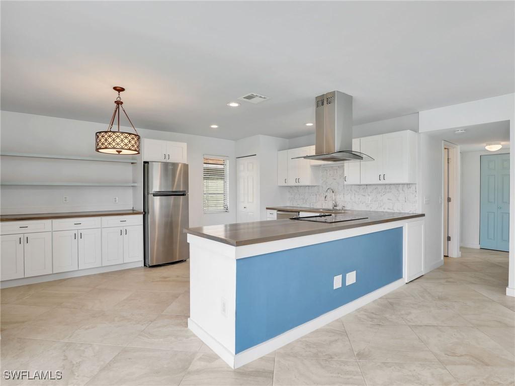 1400 Pompei Ln. #52, Naples, FL 34103